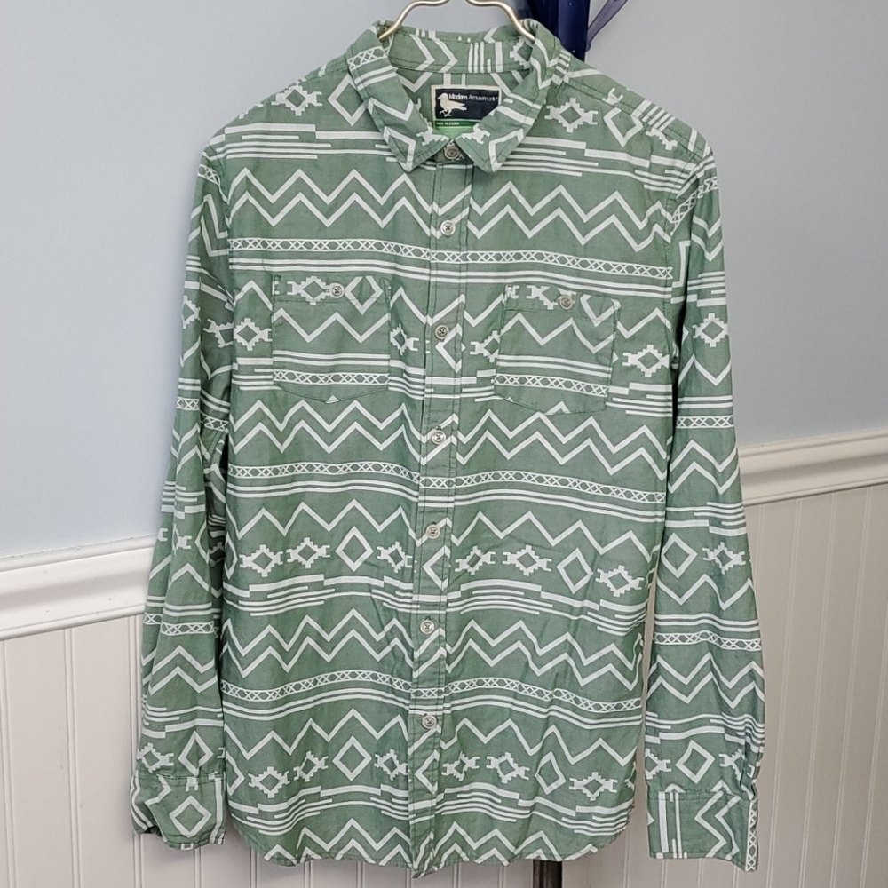 Modern amusement button down